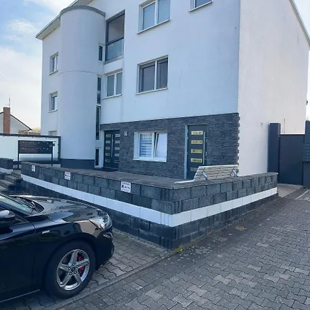 Ferienwohnung * Mainz